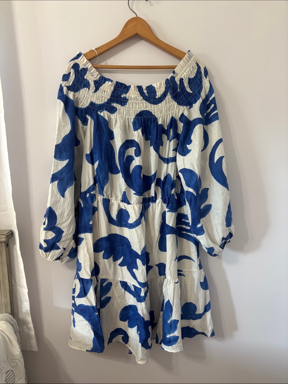 H&M White Off-Shoulder Dress with Bold Blue Floral Print